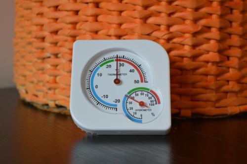 hőmérő / higrométer LANITPLAST