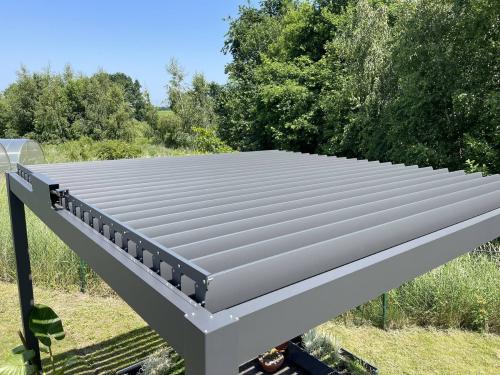 alumínium pergola LANITPLAST BIOCLIMATIC 43 PREMIUM PLUS